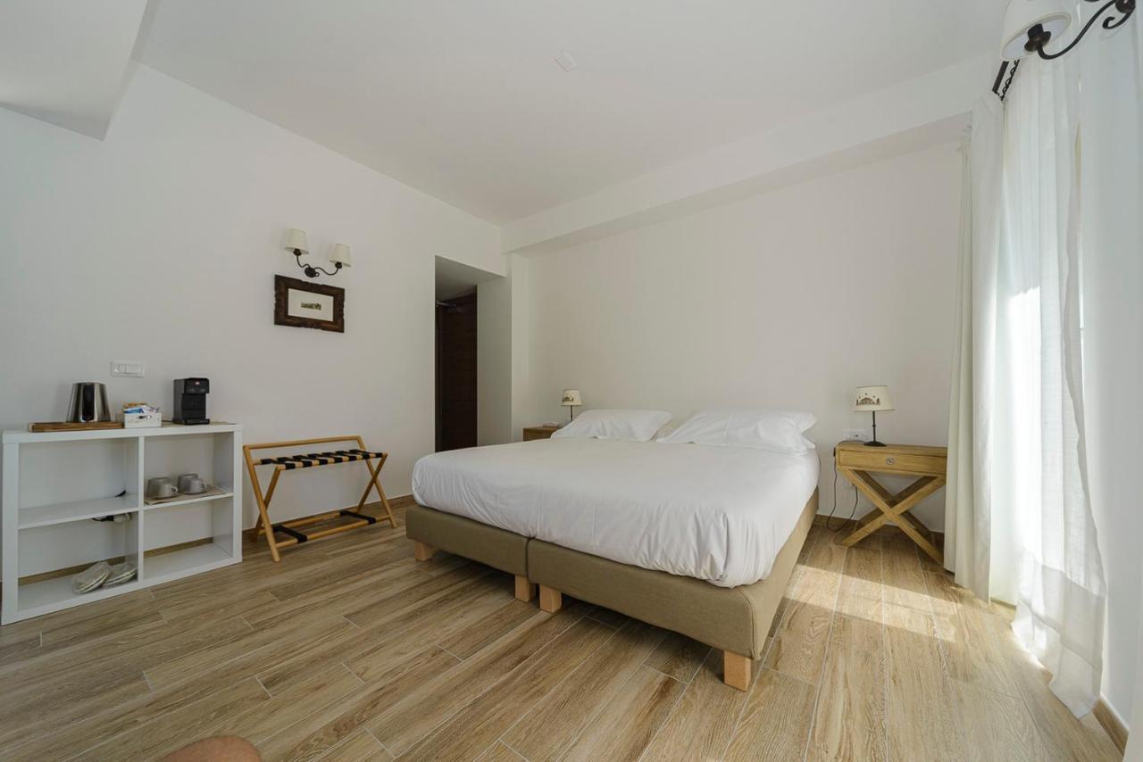 Relais Chalons D'Orange Hotel Пескасероли Екстериор снимка