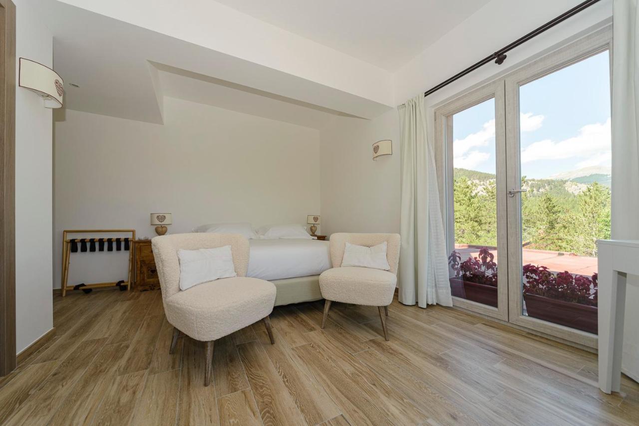 Relais Chalons D'Orange Hotel Пескасероли Екстериор снимка