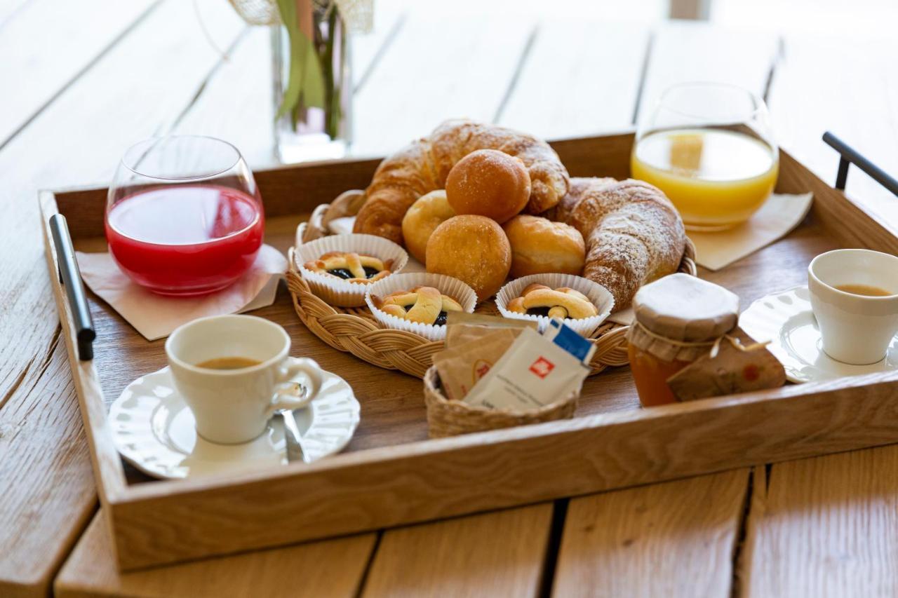 Relais Chalons D'Orange Hotel Пескасероли Екстериор снимка