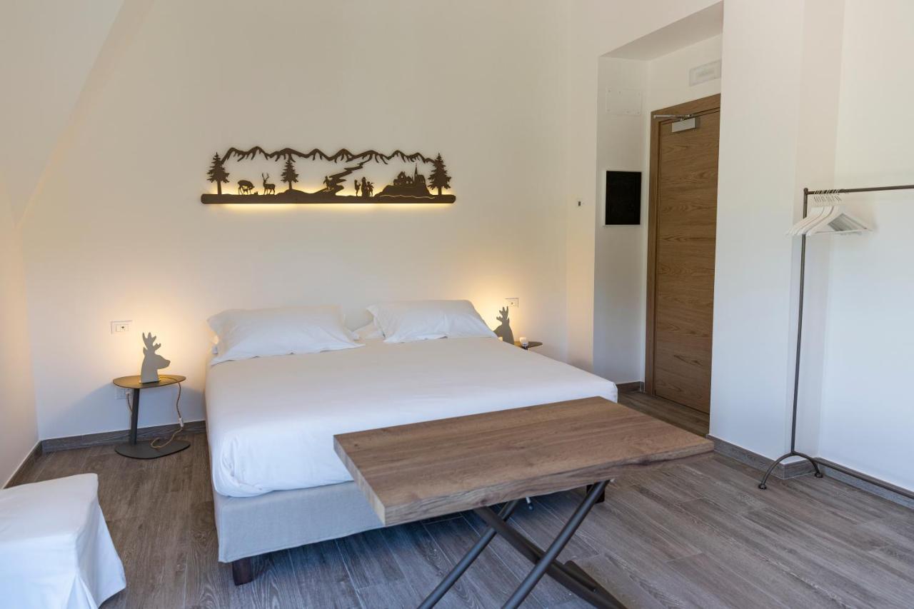 Relais Chalons D'Orange Hotel Пескасероли Екстериор снимка