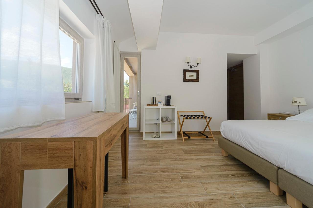 Relais Chalons D'Orange Hotel Пескасероли Екстериор снимка